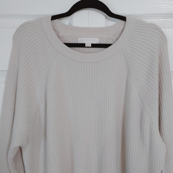 Spiritual Gangster Boxy Chenille Raglan Crew Sweater - Picture 3 of 12